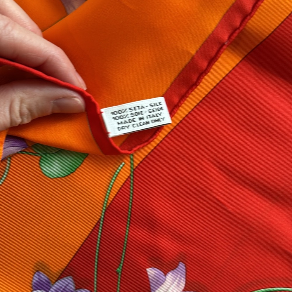 Patek Philippe women silk scarf - Picture 4 of 5